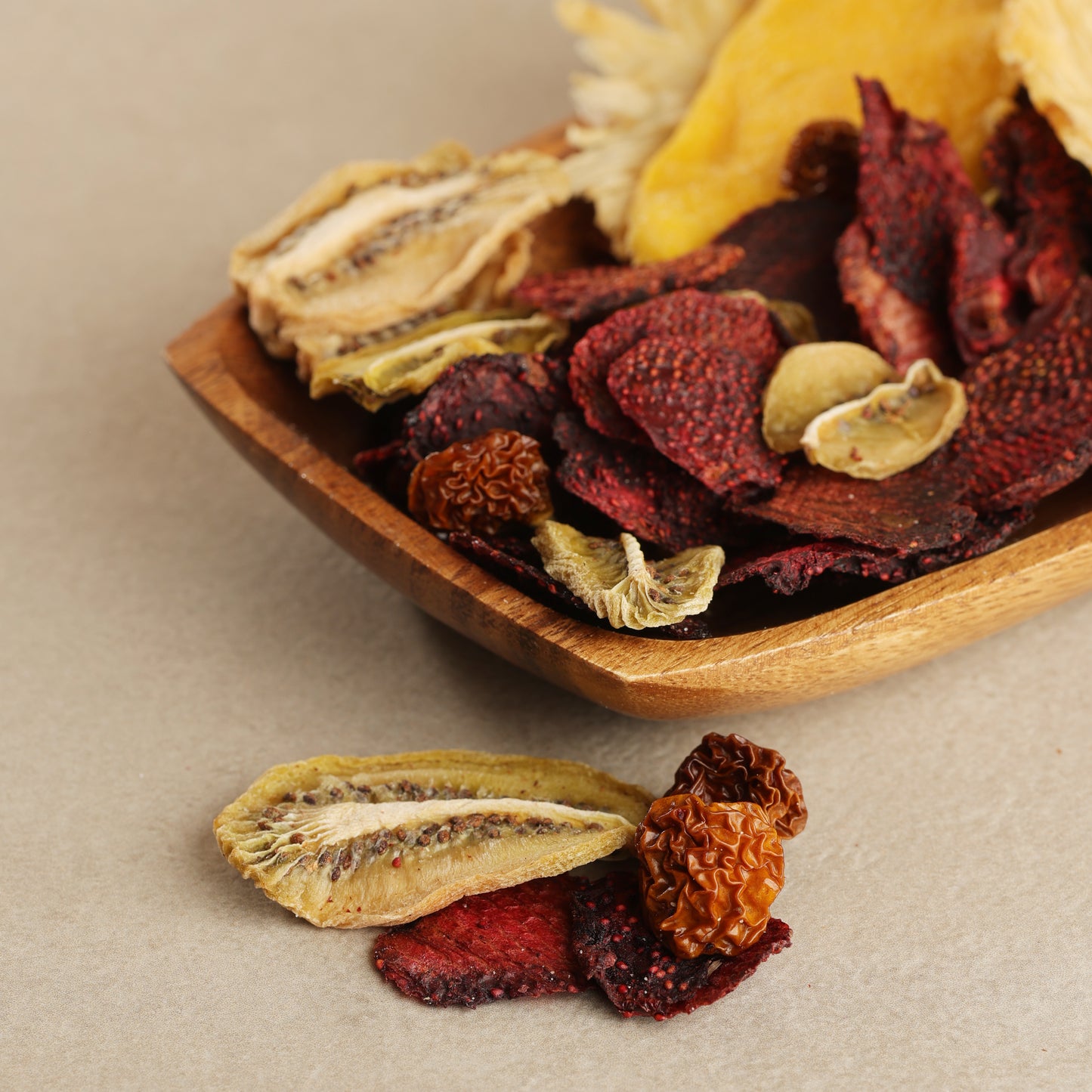 Dried Strawberry and Kiwi