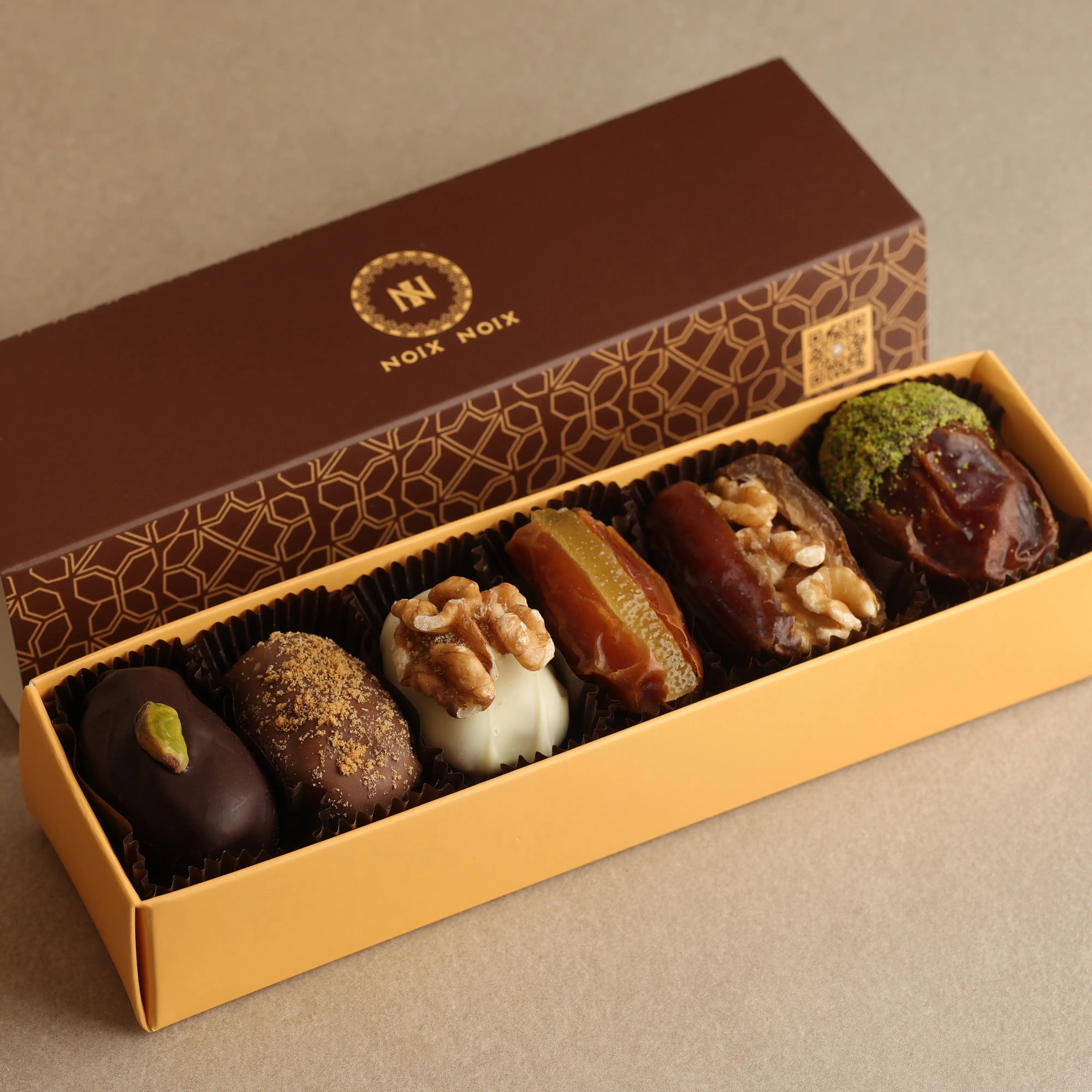 Dates Noix Noix
