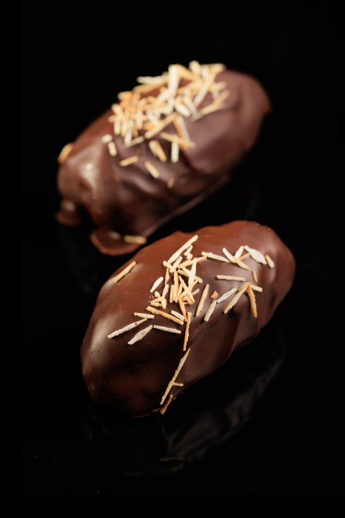 Khudri Kunafa Date with Pistachio Dough Coated in Dark Belgian Chocolate